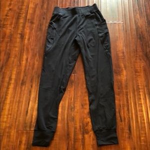 lululemon jogger 2